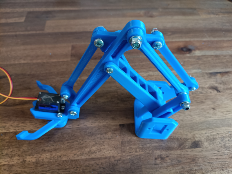 EEZYbot Arm 3